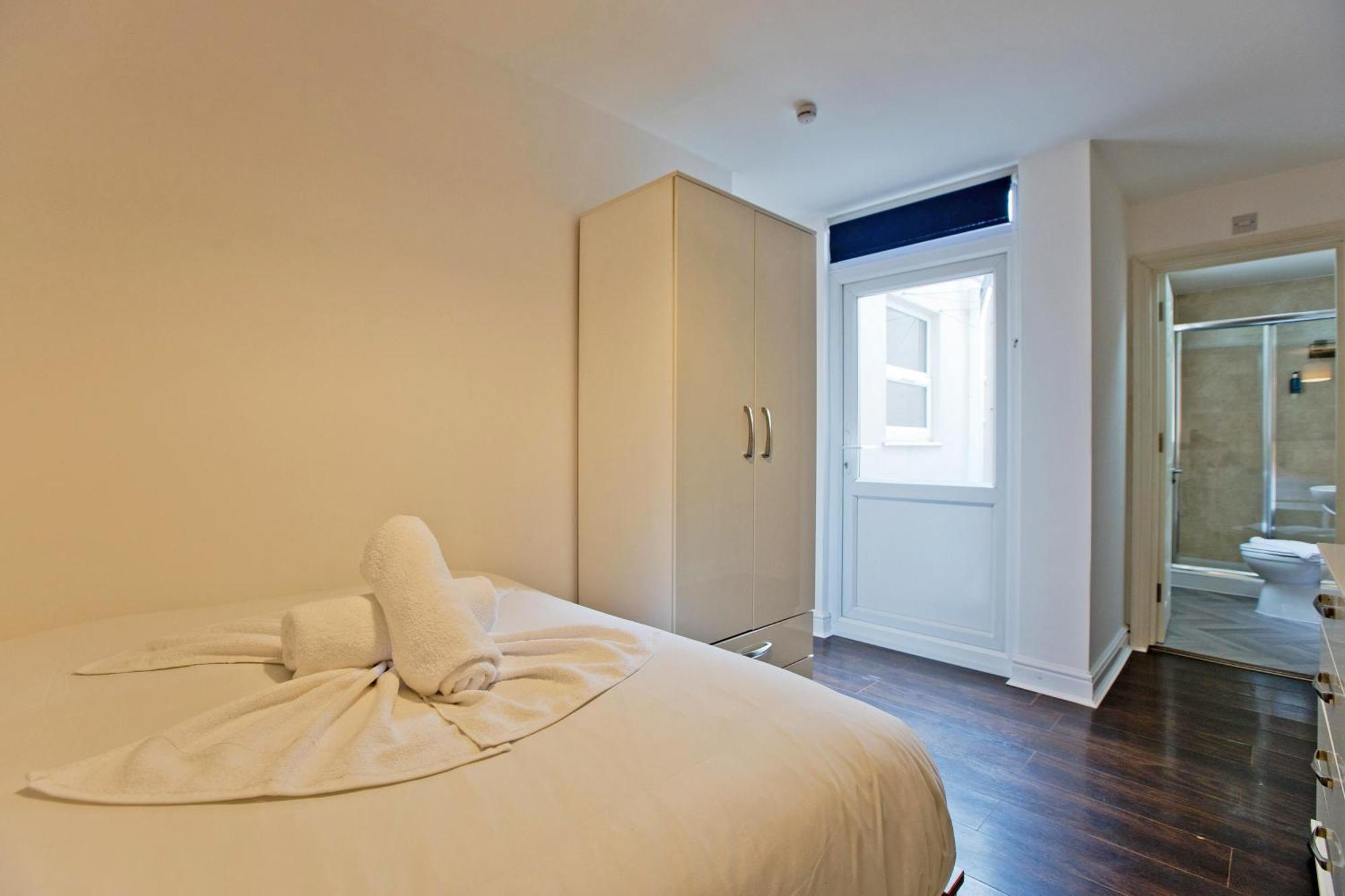 Imperial Corner House-Whitechapel Apartment Лондон Экстерьер фото