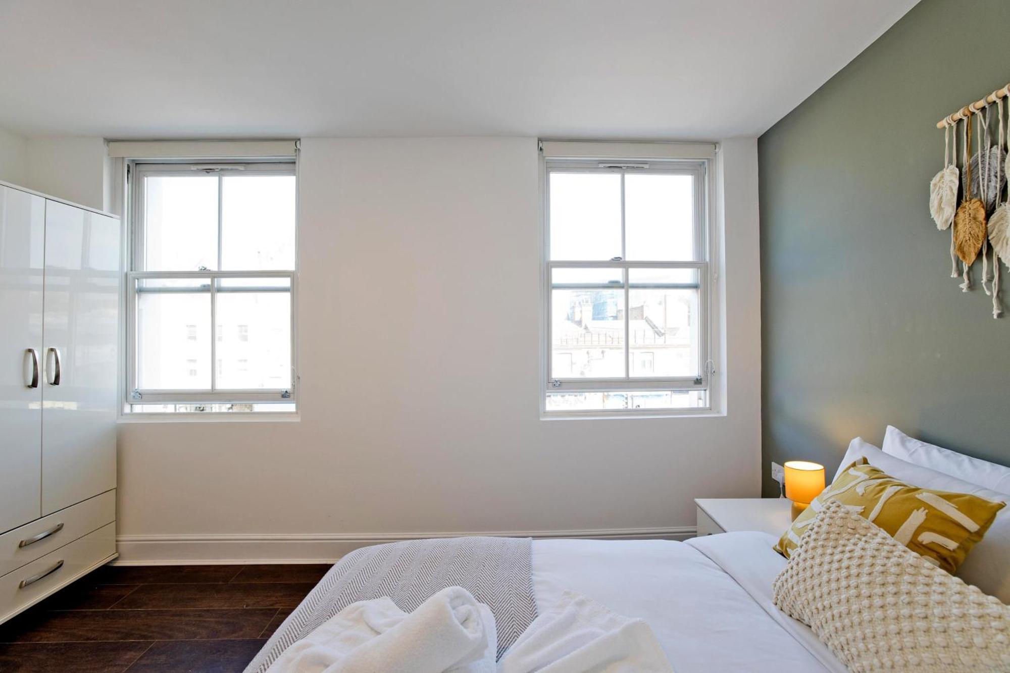 Imperial Corner House-Whitechapel Apartment Лондон Экстерьер фото
